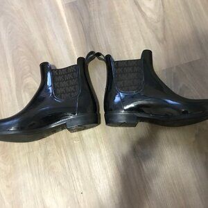 Michael Kors Ladies Black Patent Rain Boots Size 9